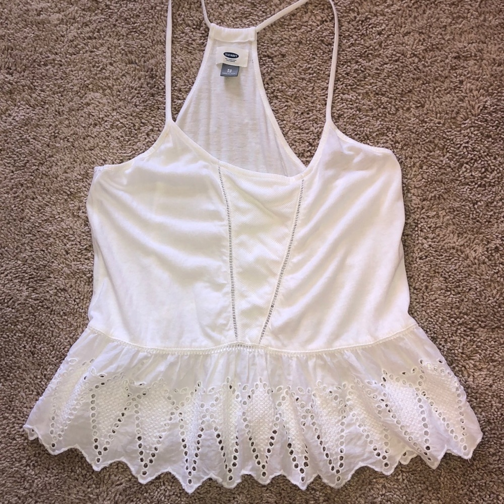 Super cute tank top!